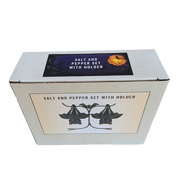 Cracker Barrel Halloween Hanging Bat Salt & Pepper Shaker 3pc Set Collectible - Picture 7 of 7